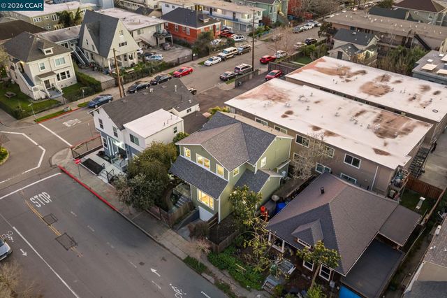 3214 California St, Berkeley, CA 94703