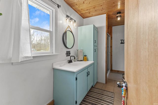 6113 N 300 E, Monon, IN 47959