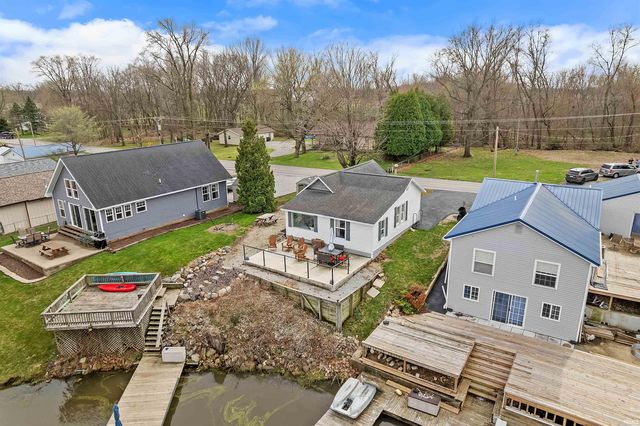 6113 N 300 E, Monon, IN 47959