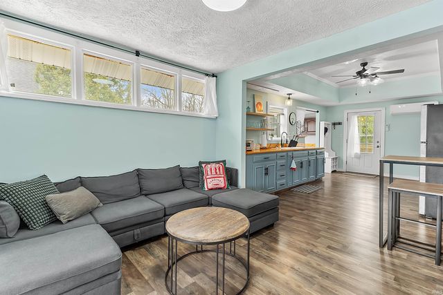 6113 N 300 E, Monon, IN 47959