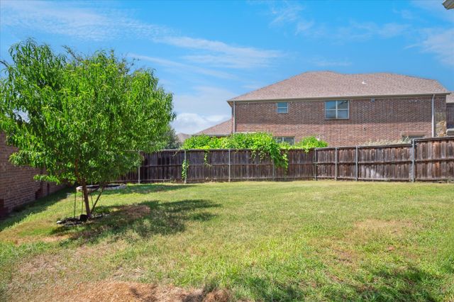 7211 Beranger Drive, Irving, TX 75063