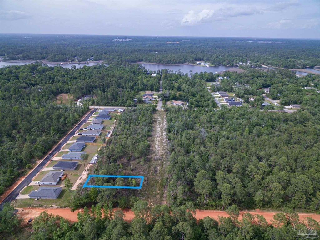 Lot 11 11th Ave, Milton, FL 32583