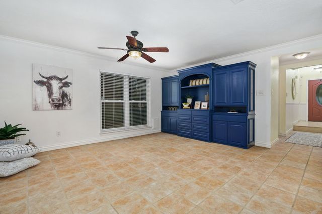 15 Dusky Meadow Place, The Woodlands, TX 77381