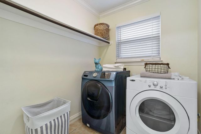 15 Dusky Meadow Place, The Woodlands, TX 77381