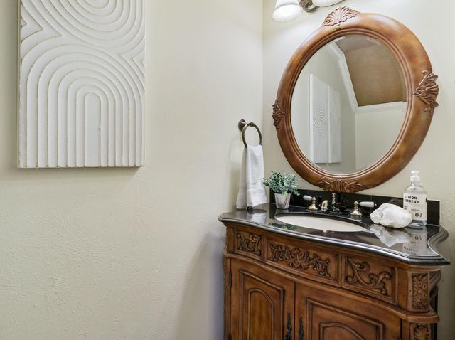 15 Dusky Meadow Place, The Woodlands, TX 77381