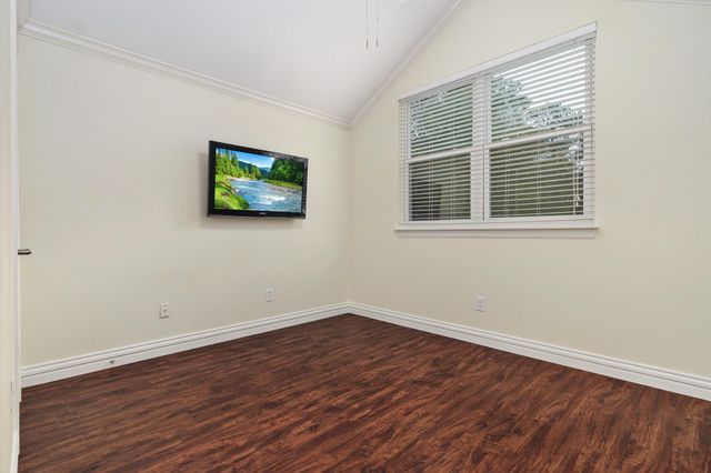 15 Dusky Meadow Place, The Woodlands, TX 77381