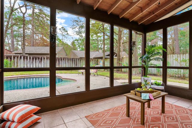 15 Dusky Meadow Place, The Woodlands, TX 77381