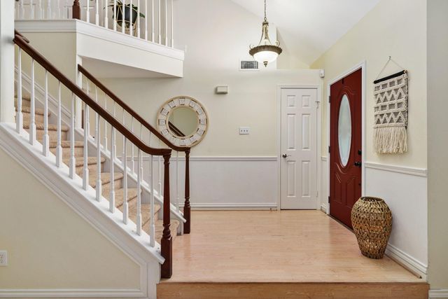 15 Dusky Meadow Place, The Woodlands, TX 77381