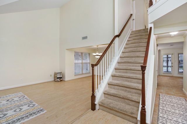 15 Dusky Meadow Place, The Woodlands, TX 77381