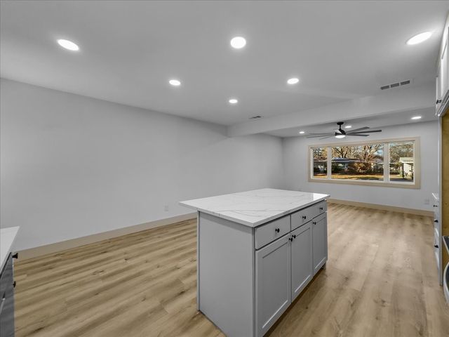 1404 Marshalldale Drive, Arlington, TX 76013