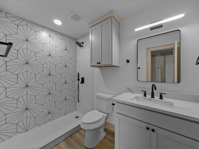 1404 Marshalldale Drive, Arlington, TX 76013