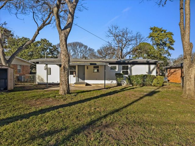 1404 Marshalldale Drive, Arlington, TX 76013