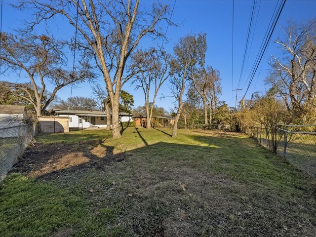 1404 Marshalldale Drive, Arlington, TX 76013