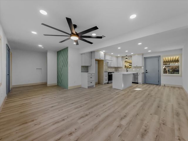 1404 Marshalldale Drive, Arlington, TX 76013