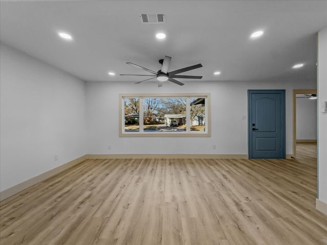 1404 Marshalldale Drive, Arlington, TX 76013