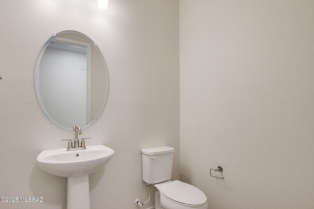 13465 E Joseph Mills Lane, Tucson, AZ 85747