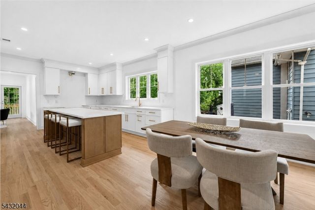 301 Edgar Ave, Cranford Twp., NJ 07016