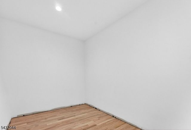 301 Edgar Ave, Cranford Twp., NJ 07016