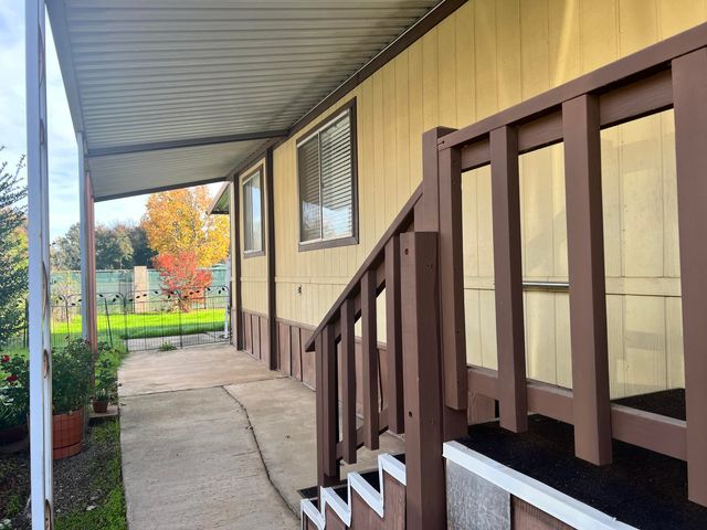 3008 Hazel Drive, Anderson, CA 96007