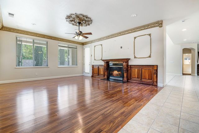 8420 N Ann Avenue, Fresno, CA 93720