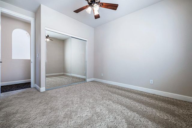 8420 N Ann Avenue, Fresno, CA 93720