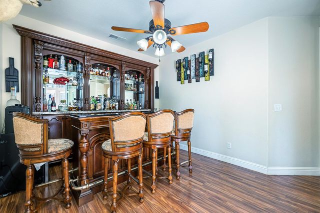 8420 N Ann Avenue, Fresno, CA 93720