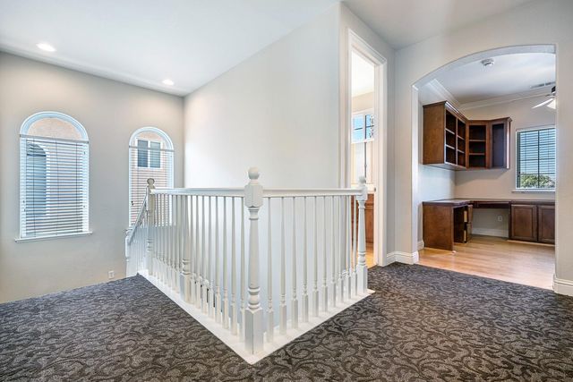 8420 N Ann Avenue, Fresno, CA 93720