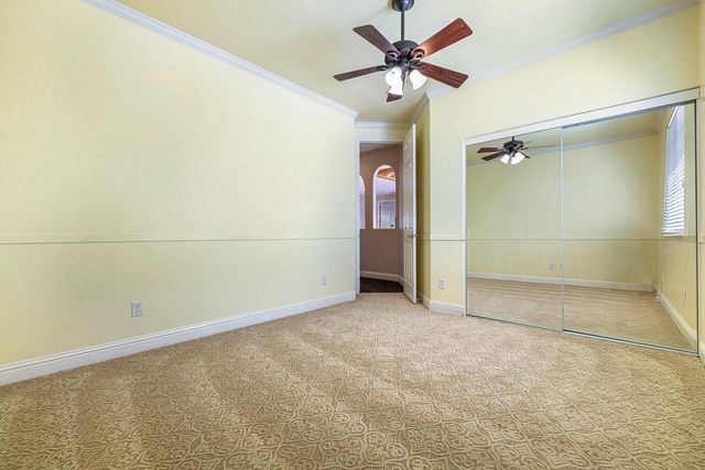 8420 N Ann Avenue, Fresno, CA 93720