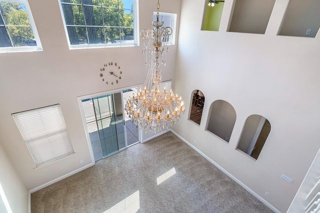 8420 N Ann Avenue, Fresno, CA 93720