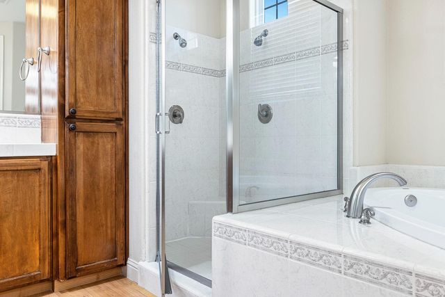 8420 N Ann Avenue, Fresno, CA 93720