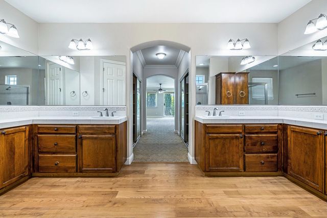 8420 N Ann Avenue, Fresno, CA 93720