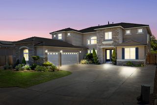 8420 N Ann Avenue, Fresno, CA 93720