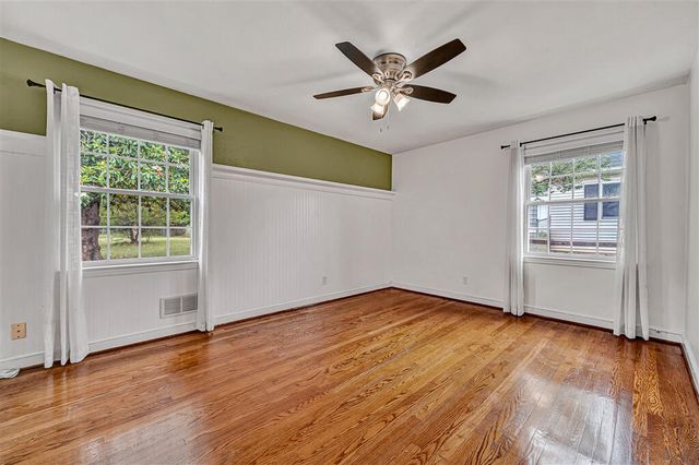 920 Tremont RD, Salem, VA 24153