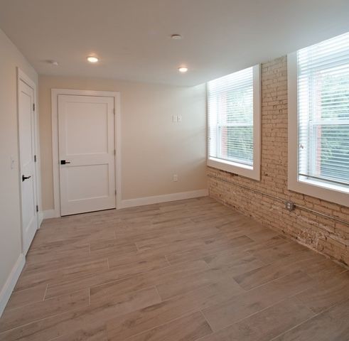 108 Harrison St, Haverhill, MA 01830