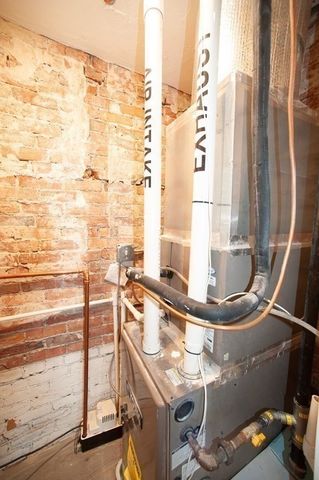 108 Harrison St, Haverhill, MA 01830