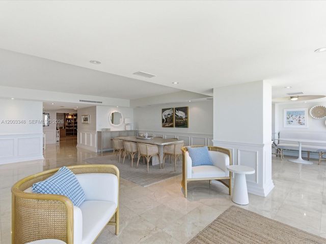600 Grapetree Drive 10BN, Key Biscayne, FL 33149