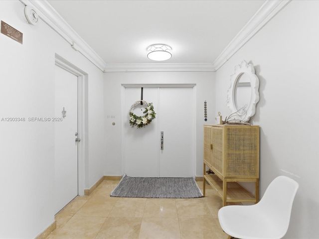 600 Grapetree Drive 10BN, Key Biscayne, FL 33149