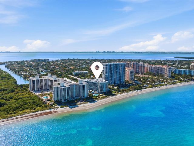 600 Grapetree Drive 10BN, Key Biscayne, FL 33149