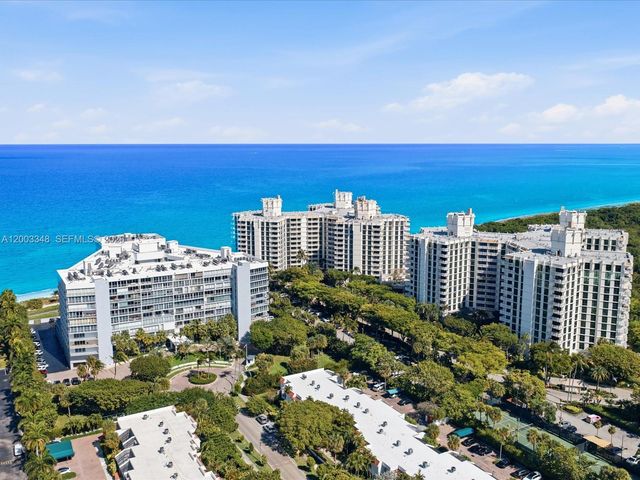 600 Grapetree Drive 10BN, Key Biscayne, FL 33149