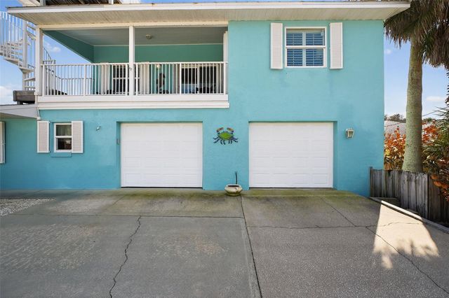 923 LOCUST STREET, New Smyrna Beach, FL 32169