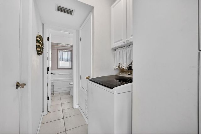 923 LOCUST STREET, New Smyrna Beach, FL 32169