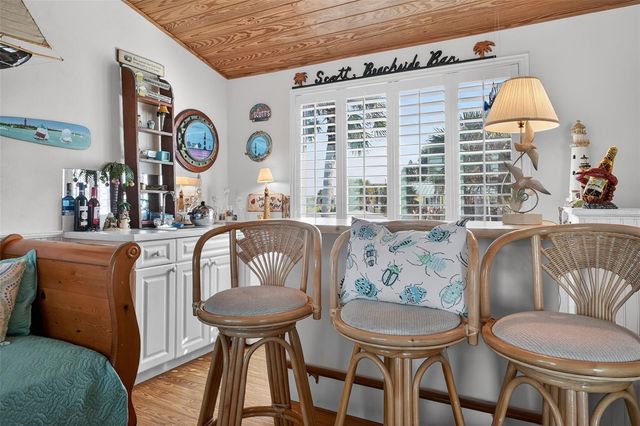 923 LOCUST STREET, New Smyrna Beach, FL 32169