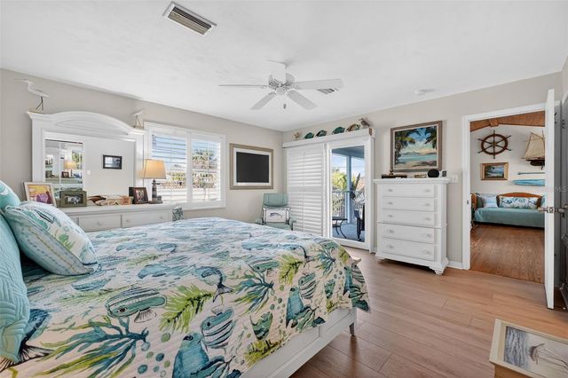 923 LOCUST STREET, New Smyrna Beach, FL 32169