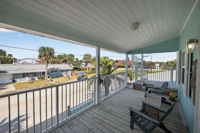 923 LOCUST STREET, New Smyrna Beach, FL 32169