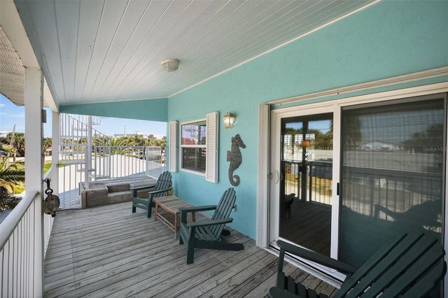923 LOCUST STREET, New Smyrna Beach, FL 32169