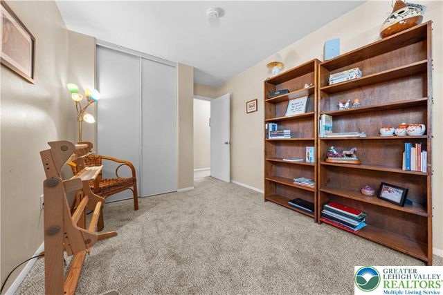 84 Covington Place, Catasauqua Boro, PA 18032