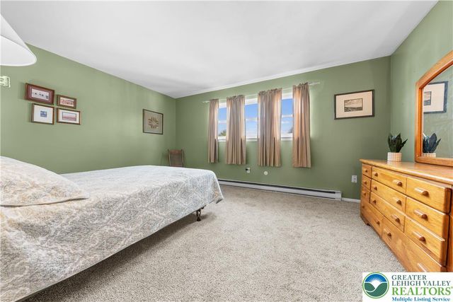 84 Covington Place, Catasauqua Boro, PA 18032