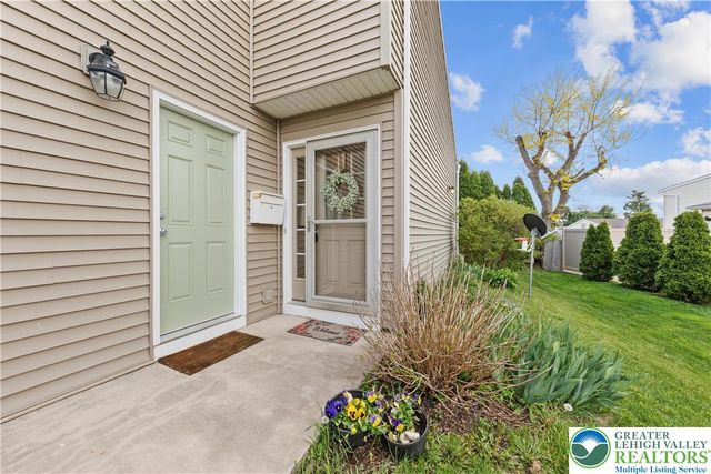 84 Covington Place, Catasauqua Boro, PA 18032