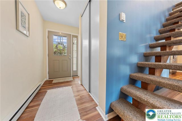 84 Covington Place, Catasauqua Boro, PA 18032