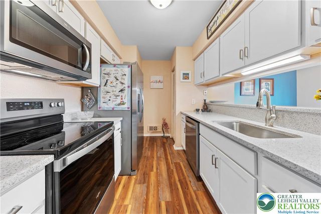 84 Covington Place, Catasauqua Boro, PA 18032
